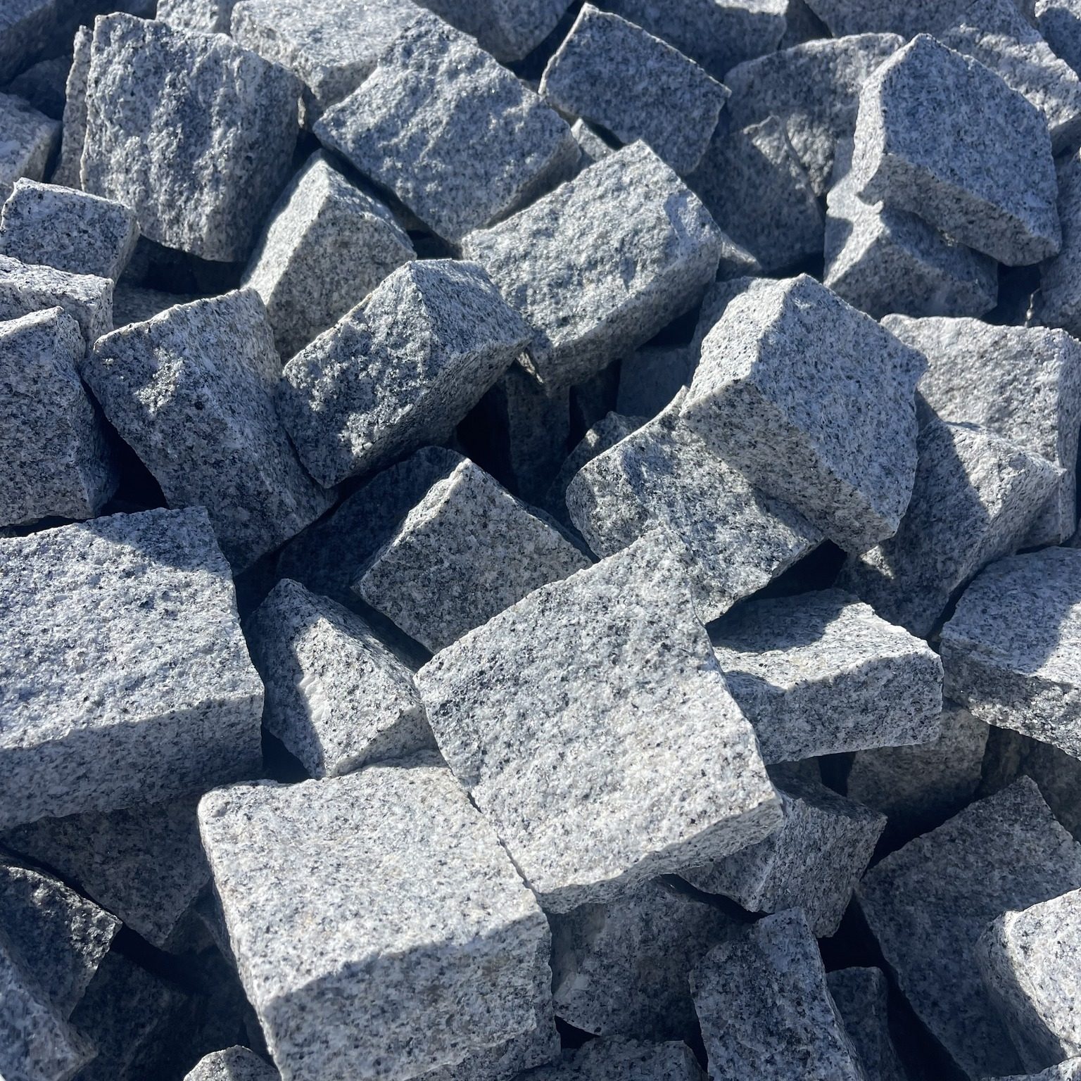 475386406_122105188634744194_5287622118220502858_n Cobble Setts